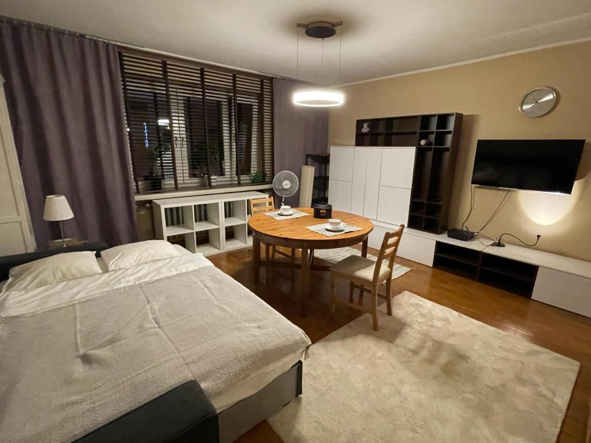 Przystanek Katowice Brynowska 55A Διαμέρισμα Εξωτερικό φωτογραφία